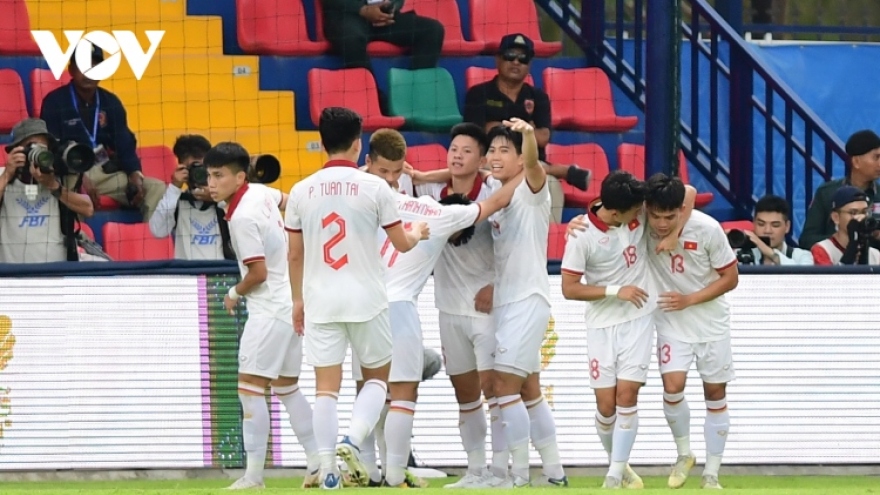 SEA Games 32: U22 Vietnam stun U22 Singapore 3-1